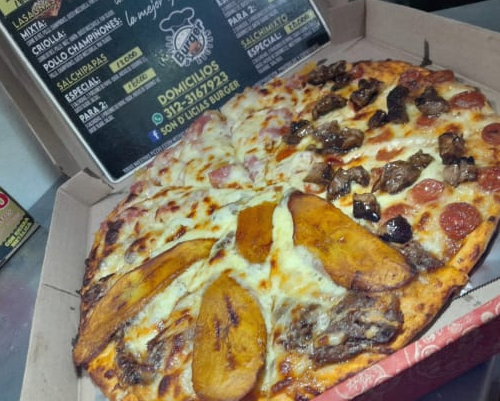 Pizza Familiar 4 Sabores- 12 porciones