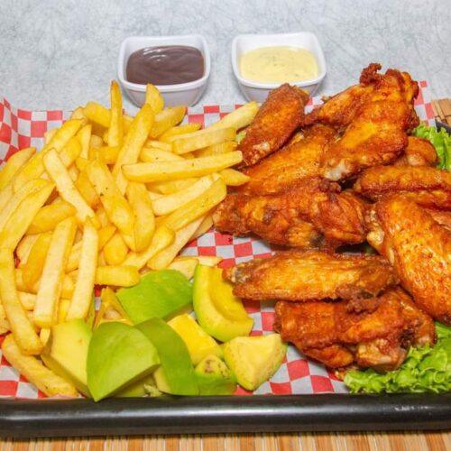 Combo 2 de Alitas Los Maestros del Sabor
